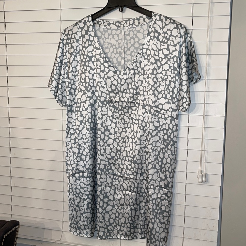 Leopard print satin feel dress with pockets